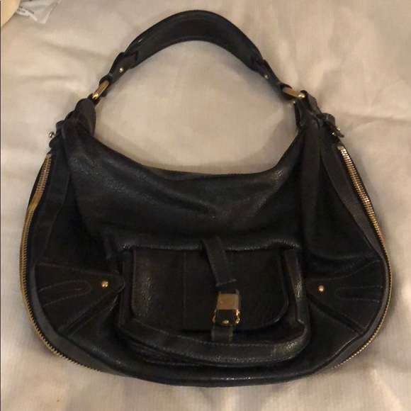 Black Marc Jacobs Bag with gold detail - Picture 4 of 6